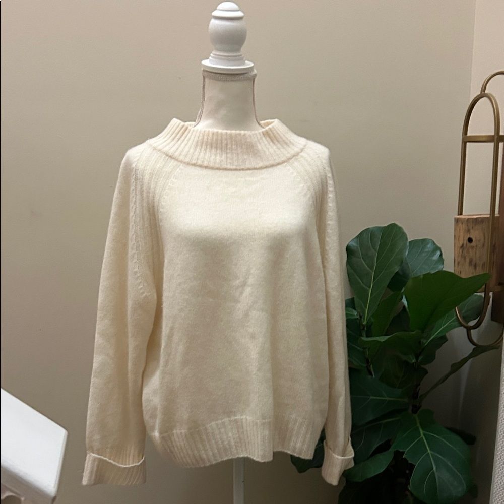 Cream Women's Sweater 100% cashmere pure collection size 14-16 Large